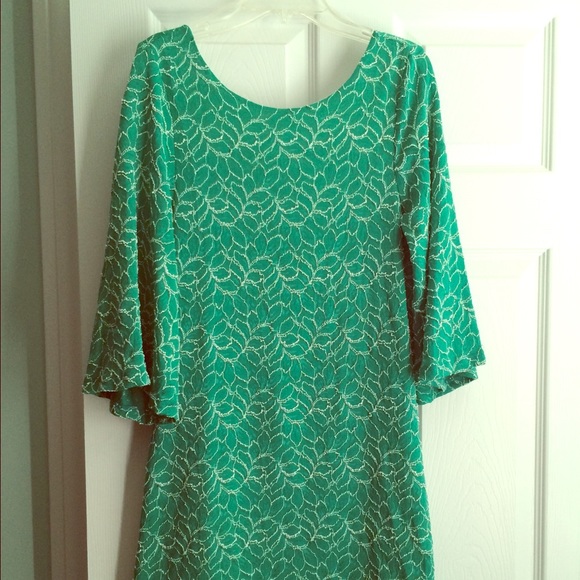 Kelly green boutique dress