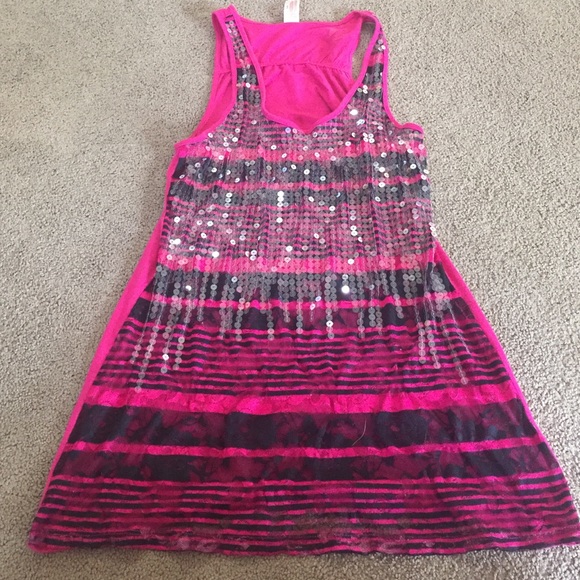 Pink/ lace front tank top