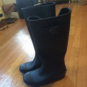 Black Aldo rain boots