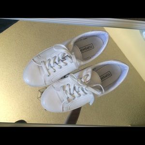 Top shop version of Stan smiths 😏