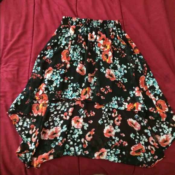 Floral high low skirt - Picture 3 of 4