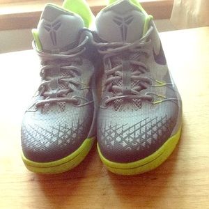 Nike Zoom Kobe Venomenon 4