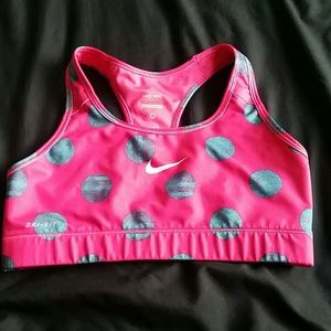 Nike pro sports bra