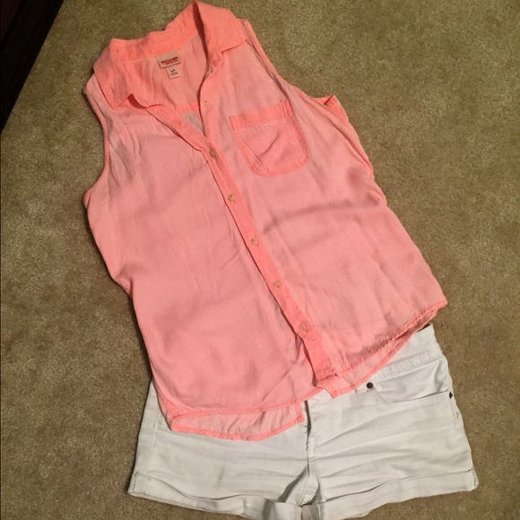 Pink button up tank top
