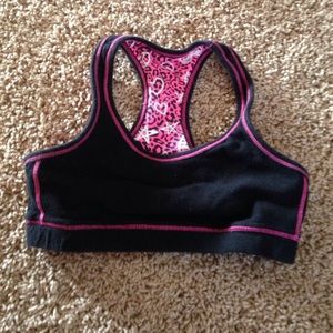 Reversible sports bra