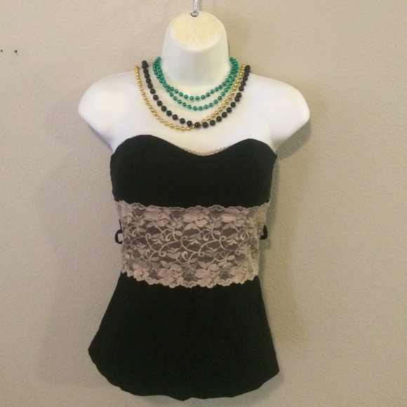 Top - Picture 2 of 2