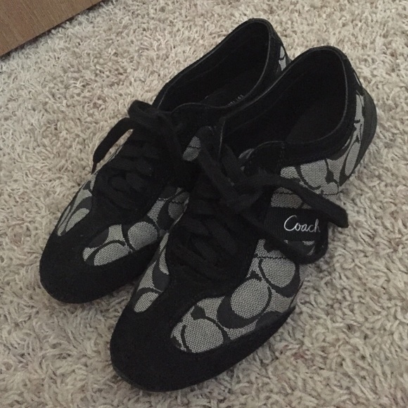 Coach lace up shoes, hardly worn! Look brand new