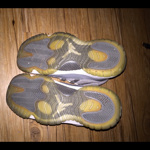 11's