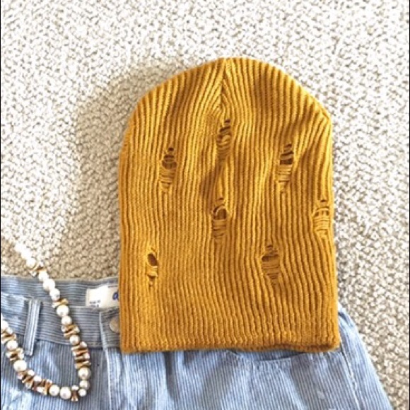 Knit cap - Picture 3 of 3