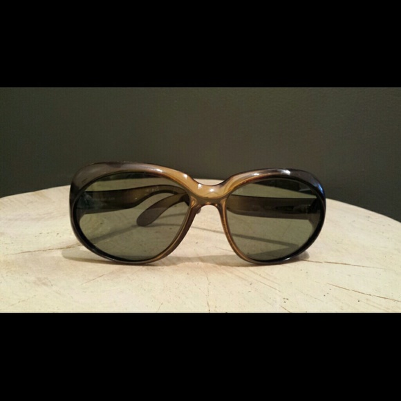 Vintage B&L original Ray Ban sunglasses