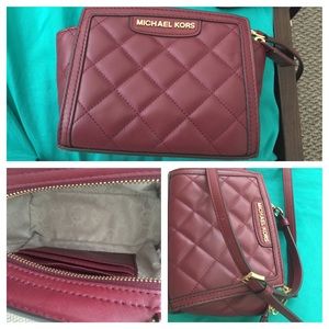 Michael Kors crossbody quilted bag