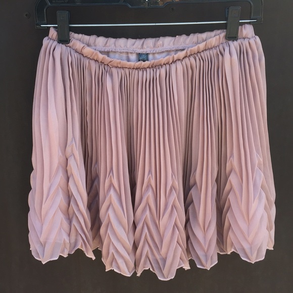 Lavender Electric Zig Zag Skirt - Picture 4 of 4