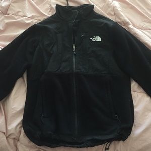 Black North Face Fleece **(TRADE)**
