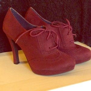 Fioni Jetset Oxblood Oxford Heel