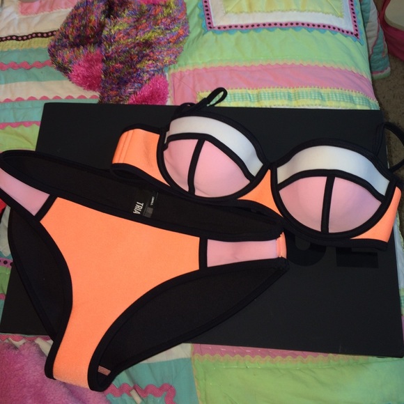 Triangl Bikini