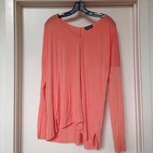 Peach stretchy long-sleeve