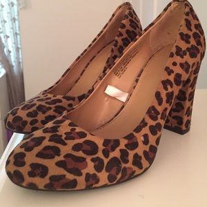 Merona Meg Chunky Heel Pumps