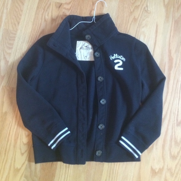 Hollister sweater