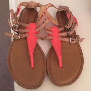 Gianni Bini strappy sandals