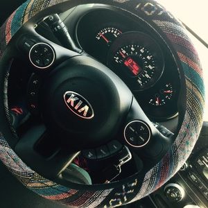 STEERING WHEEL COVER