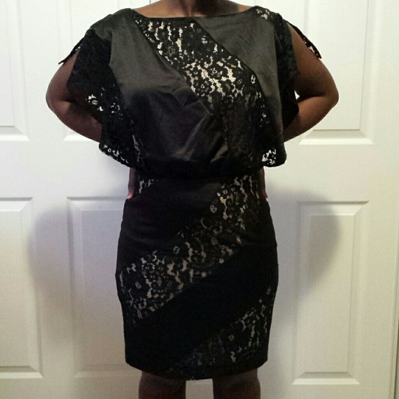 Black Jessica Simpson dress