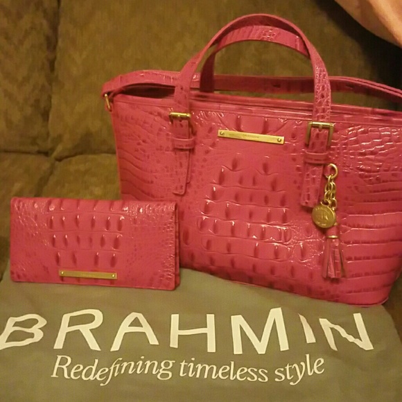 brahmin sale wallets