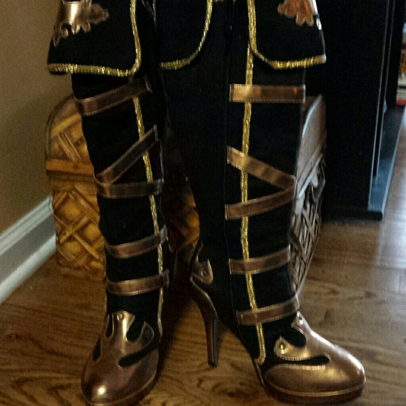 Sexy steampunk lady pirate boots