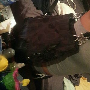 BLACK LARGE COACH PURSE!??