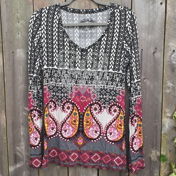 Cristina V long sleeve stretchy shirt medium