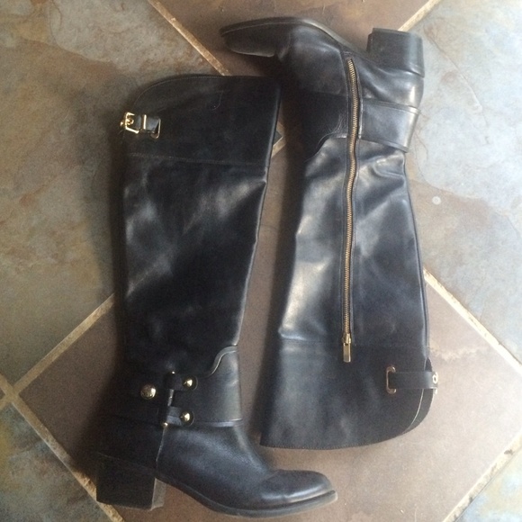 Vince Camuto Boots - Vince Camuto Black Boots Leather