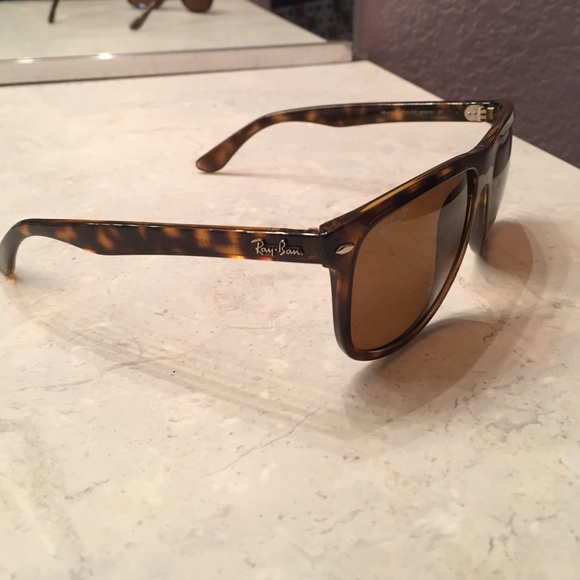 Unisex RayBan sunglasses - Picture 2 of 4