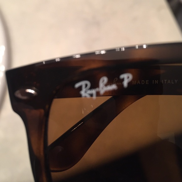 Unisex RayBan sunglasses - Picture 3 of 4