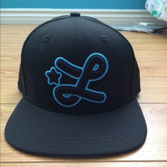 LRG SnapBack