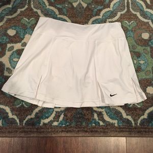 Nike Dri-Fit Workout/Tennis Skirt size Small
