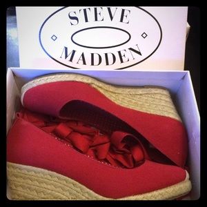 Summer shoes