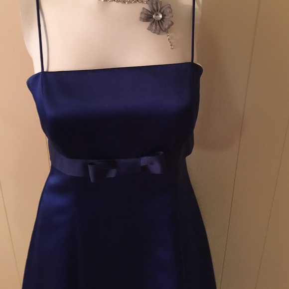 👸🏽🌹Prom, or military ball gown - Picture 2 of 4