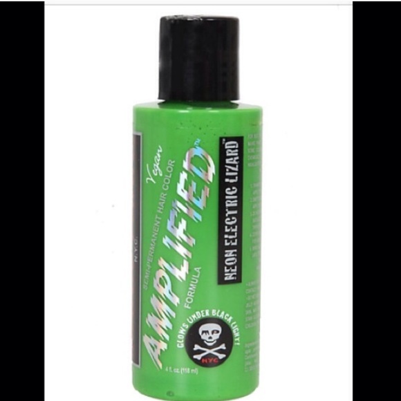 Manic panic green hair dye