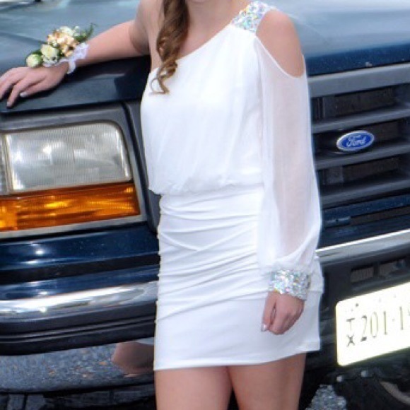 White homecoming dress