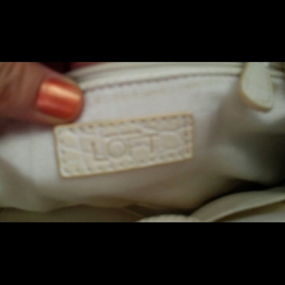 Purse - Picture 2 of 3