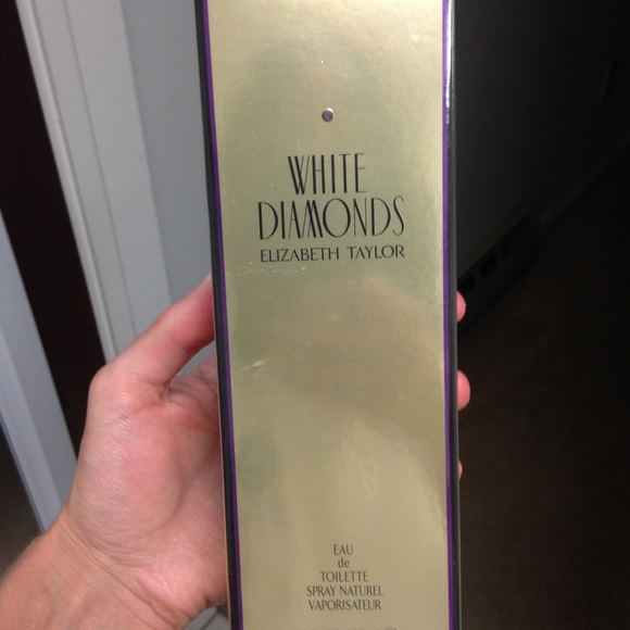 Brand new white diamonds perfume!