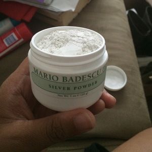 Mario badescu silver powder