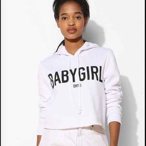 BABYGIRL DIMEPIECE CROPPED SWEATER