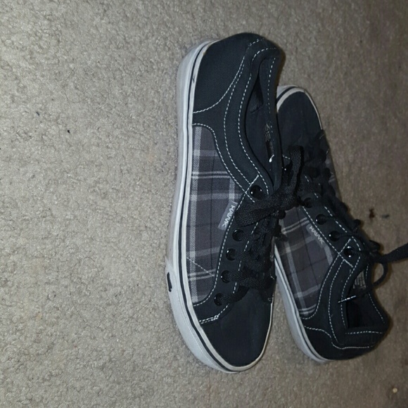 Tony Hawk shoes - Picture 2 of 3