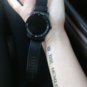 Lg g watch !!!!! Still have the box and receipt