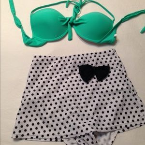 XXL PINUP STYLE BATHING SUIT