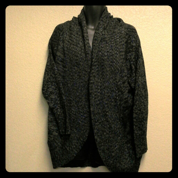 EXTRA TOUCH BLACK & GREY SWEATER SIZE 2X