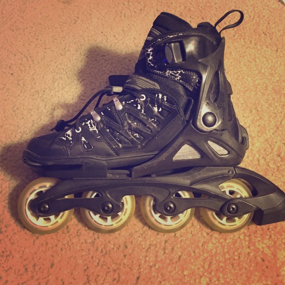 Rollerblade fit size 5-8 willin to negotiate price