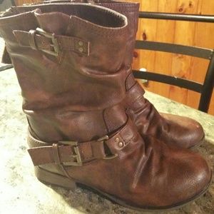 Brown low little girl boots