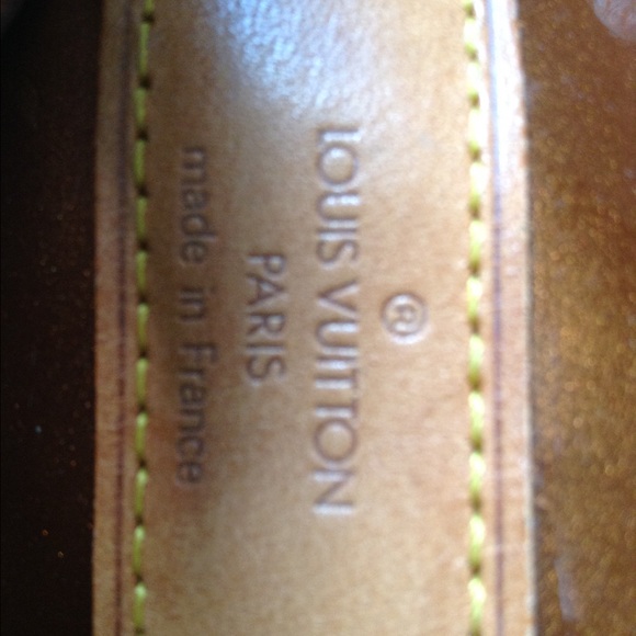 LV small purse - Picture 2 of 4