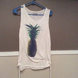 Pineapple tank
